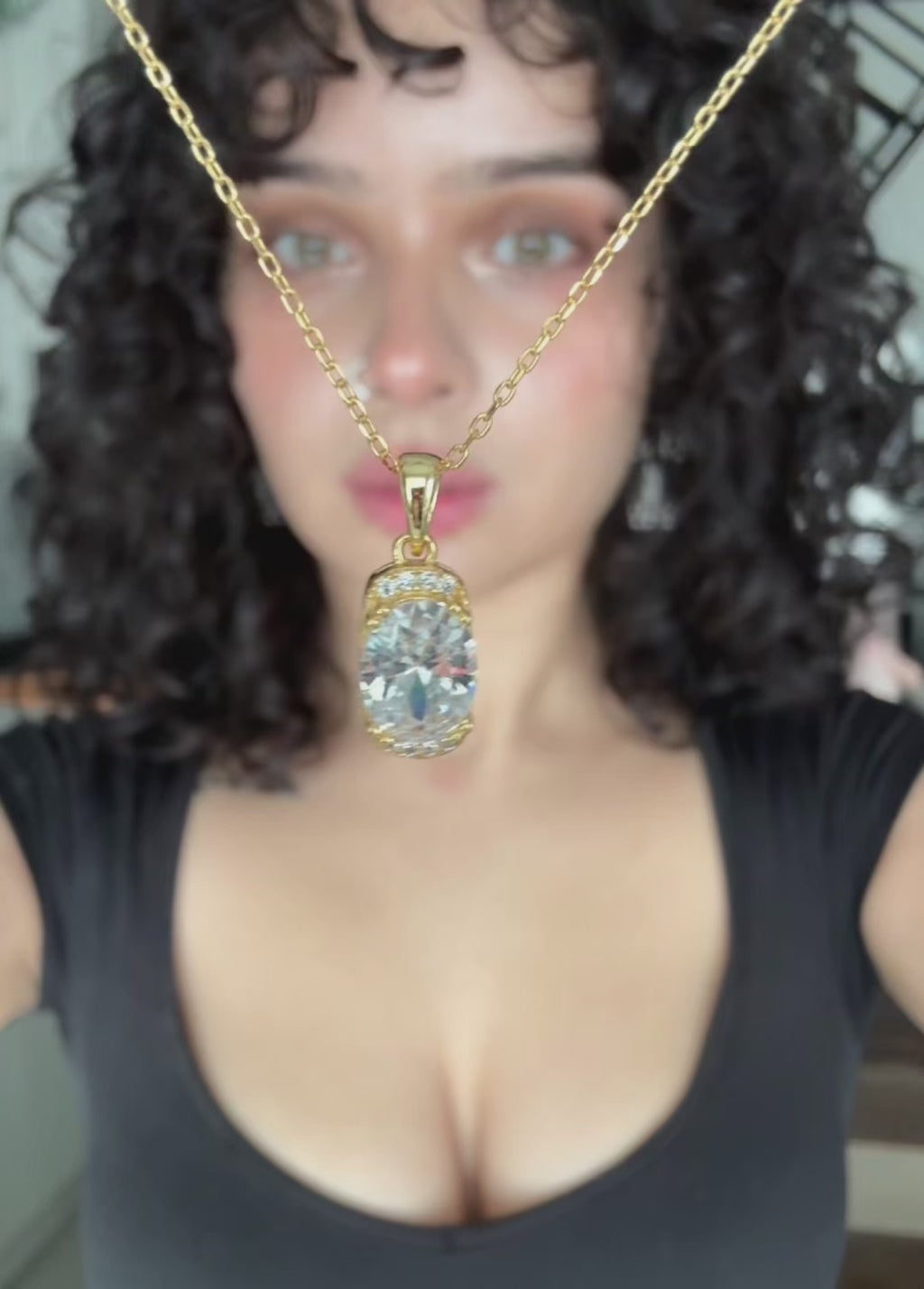 Zarina Drop Necklace — Gold